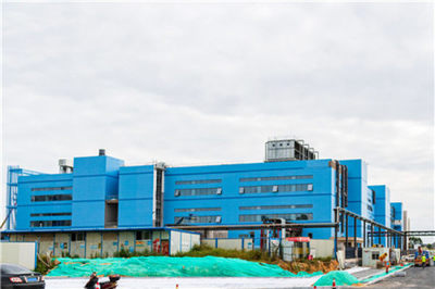 2018年最大鋼結(jié)構(gòu)裝配式房屋蓋在南充升頂